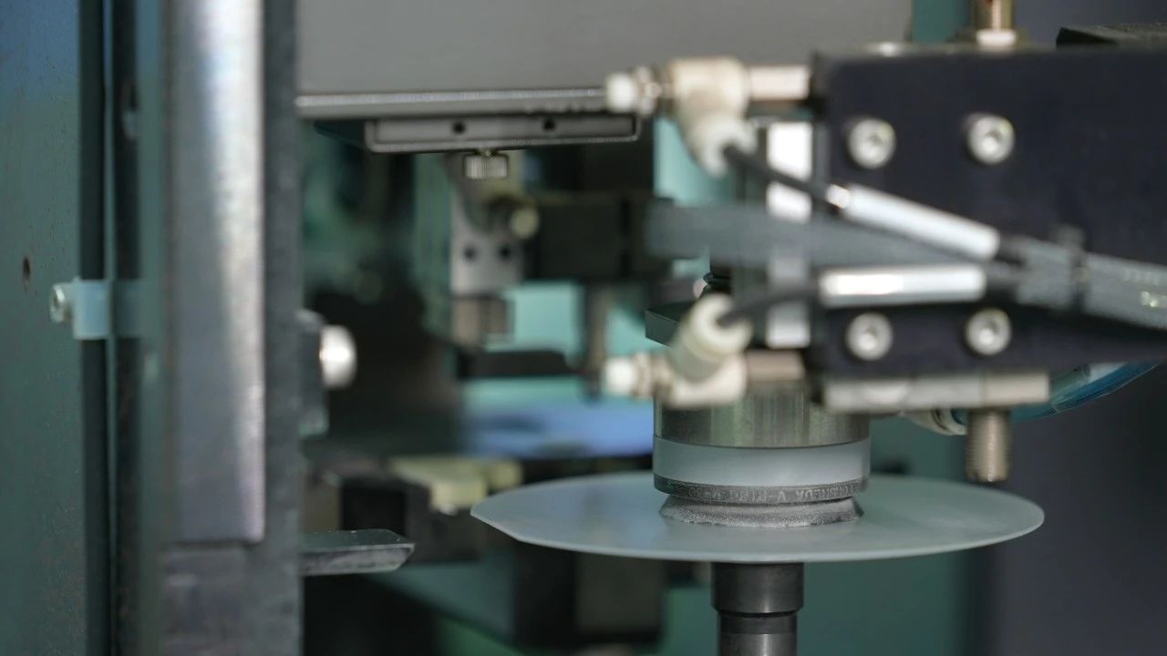 1695800134110761.jpg d1c61b14c4c88b025f7250ba988c9637.jpg